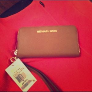 Brown Michael kors wallet