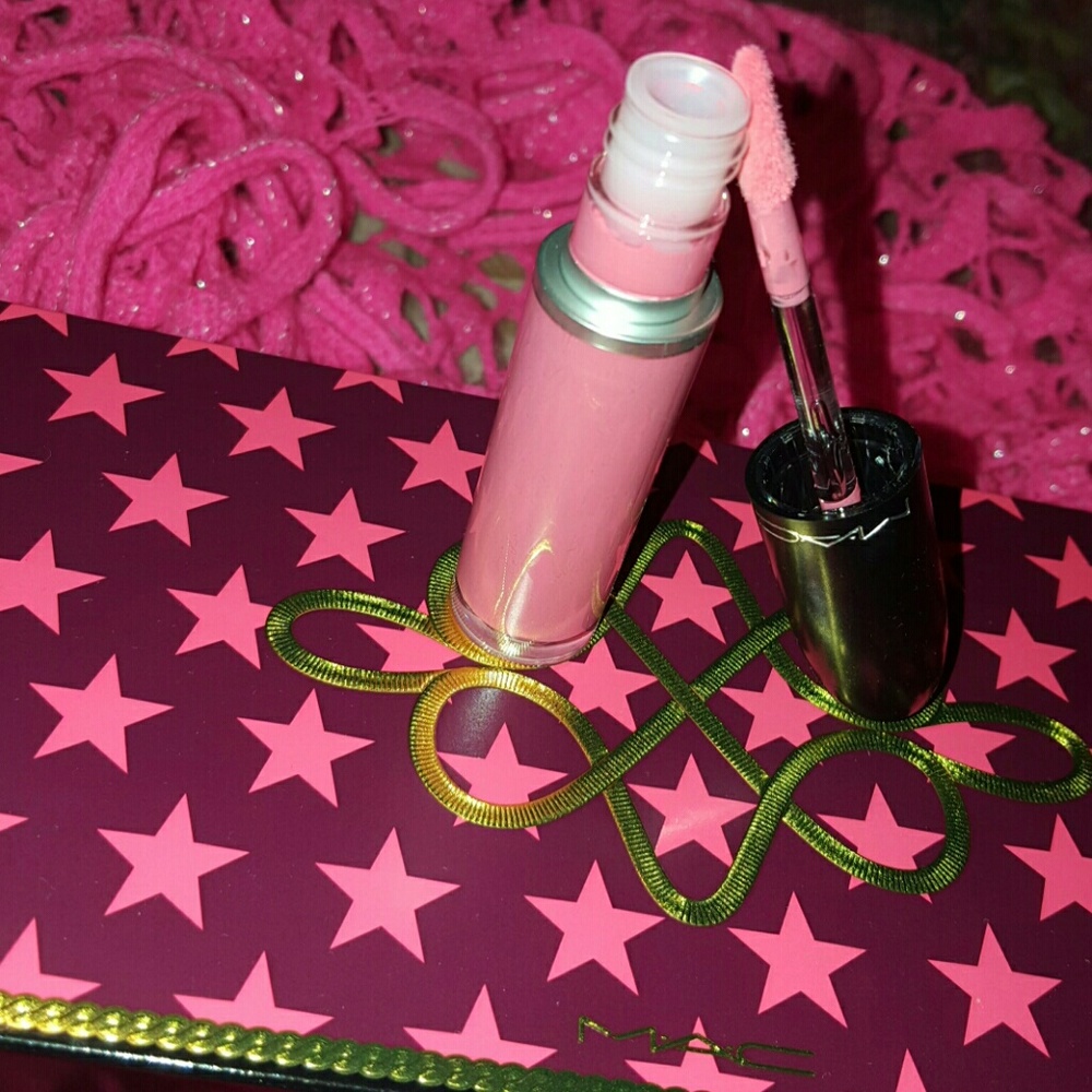 Mac Lipglass  LIMITED EDITION   full size