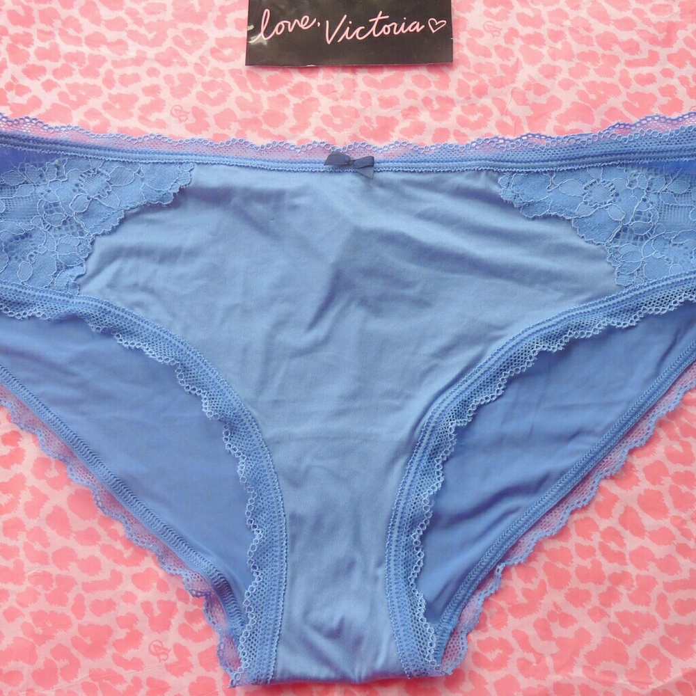 NWT Victoria's Secret Hiphugger Panty Medium