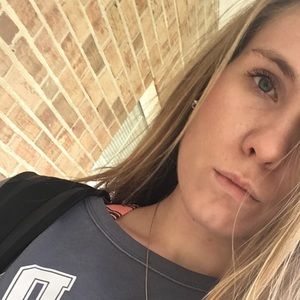 Meet your Posher, Annalee