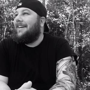 Meet your Posher, Travis