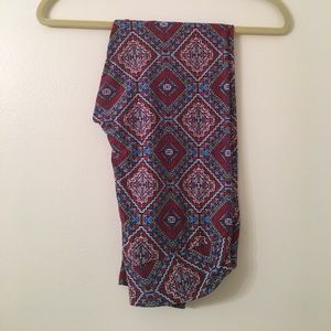LuLaRoe tall and curvy leggings