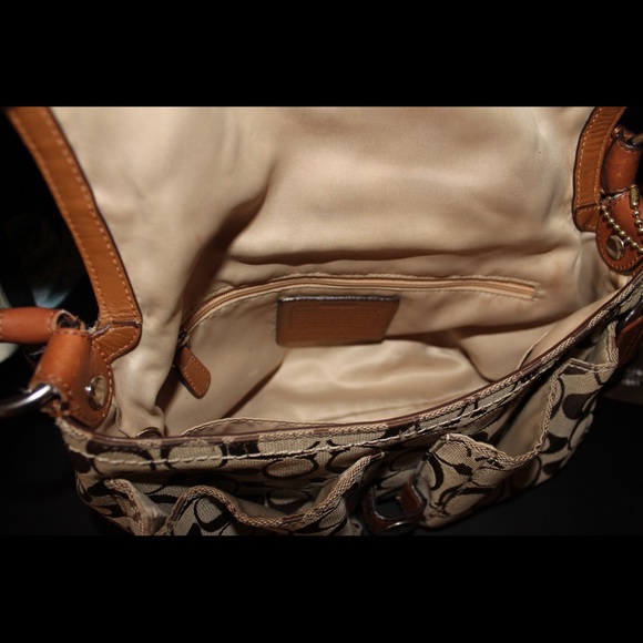 🏵 Authentic Coach bag - Picture 5 of 5