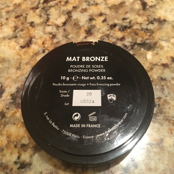 Makeup Forever Mat Bronzer - Picture 4 of 4