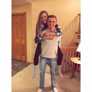 Meet your Posher, Jena