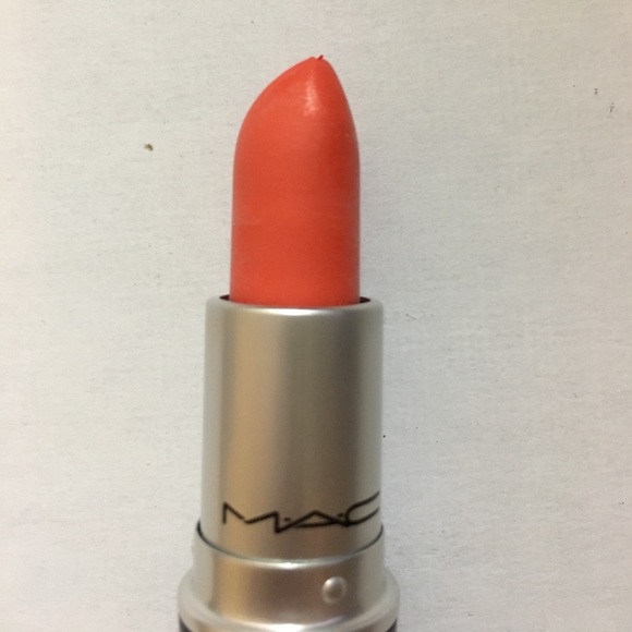 MAC - Tart and Trendy - Picture 2 of 3