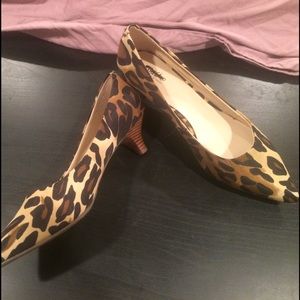 Leopard print kitten heel
