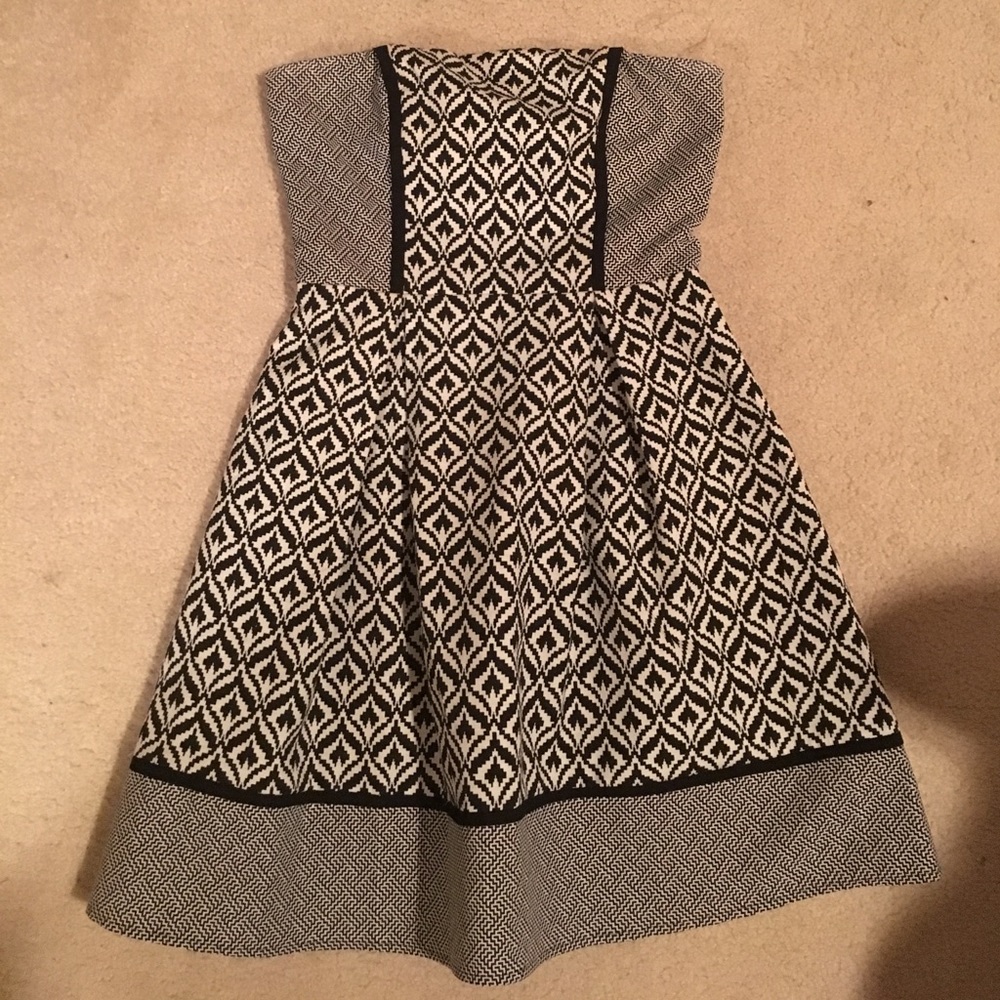 strapless Francesca's dress