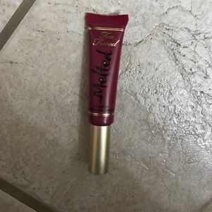 🔹too faced melted lipstick🔹