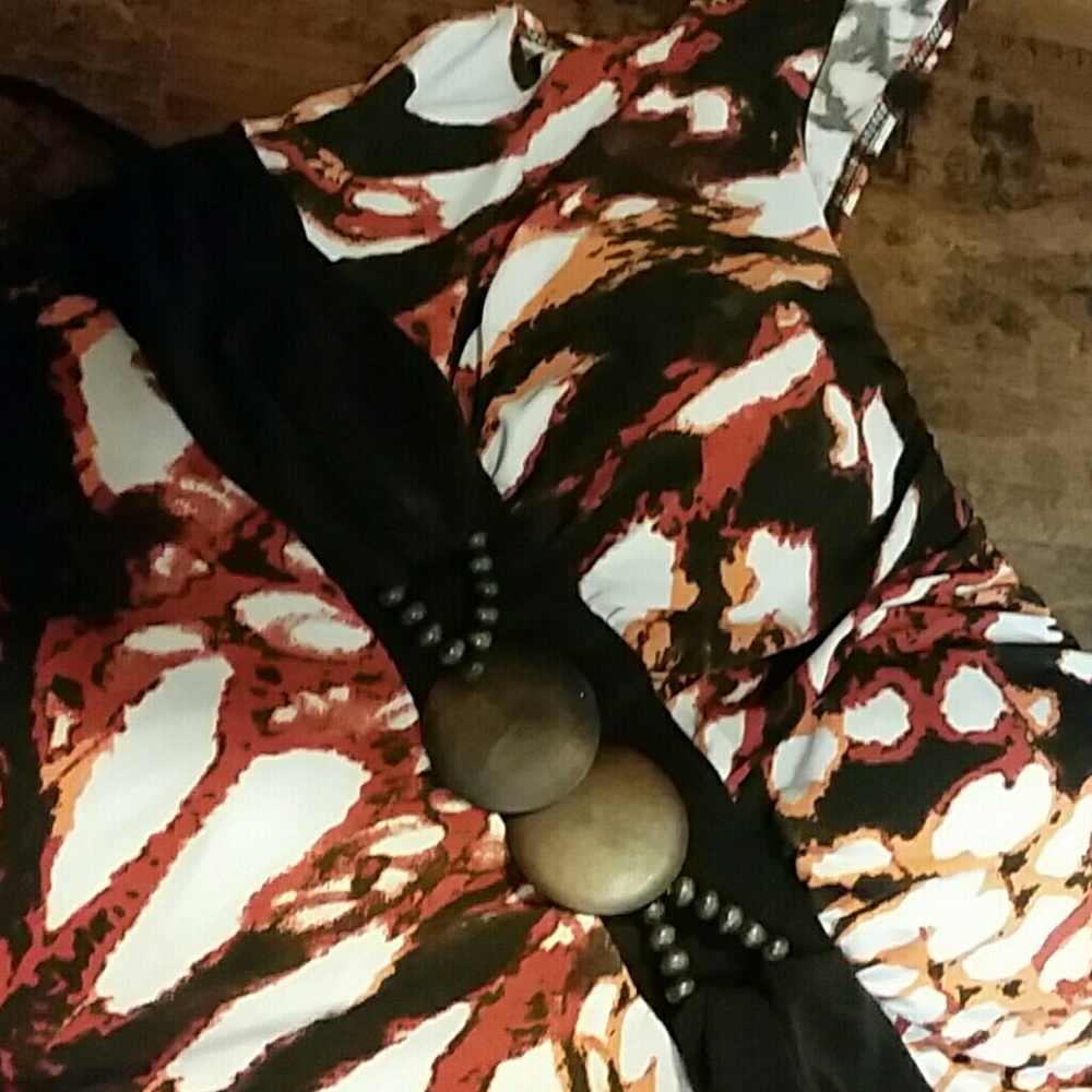 Living the dream ~top - Picture 5 of 8