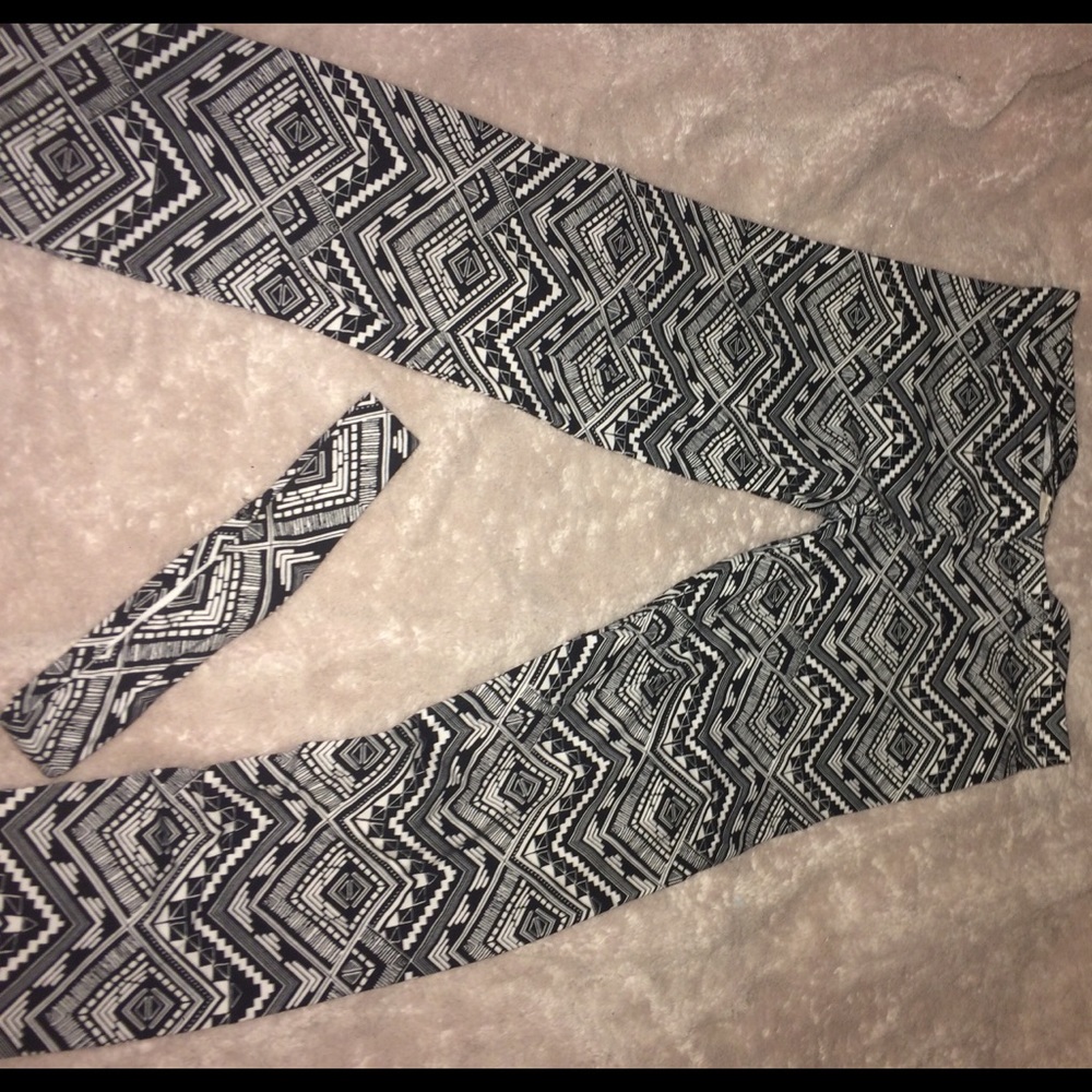 Leggings with a matching head band