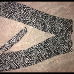 Leggings with a matching head band