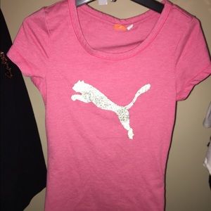 Pink puma tee shirt