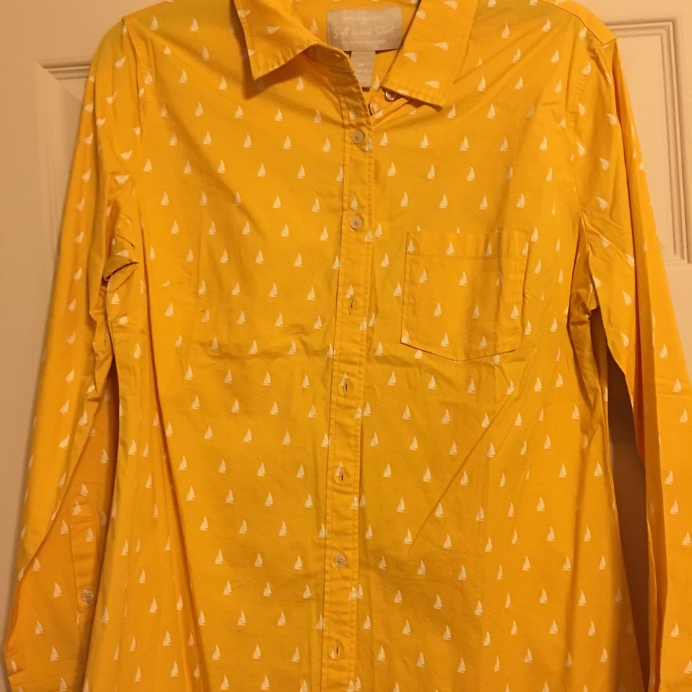 Sailboat print banana republic button down shirt