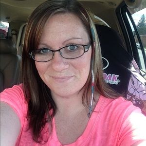 Meet your Posher, Jennifer