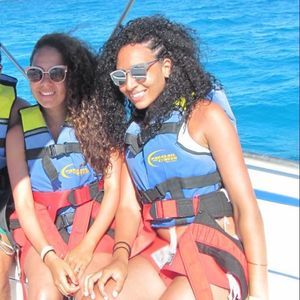 Meet your Posher, Nora