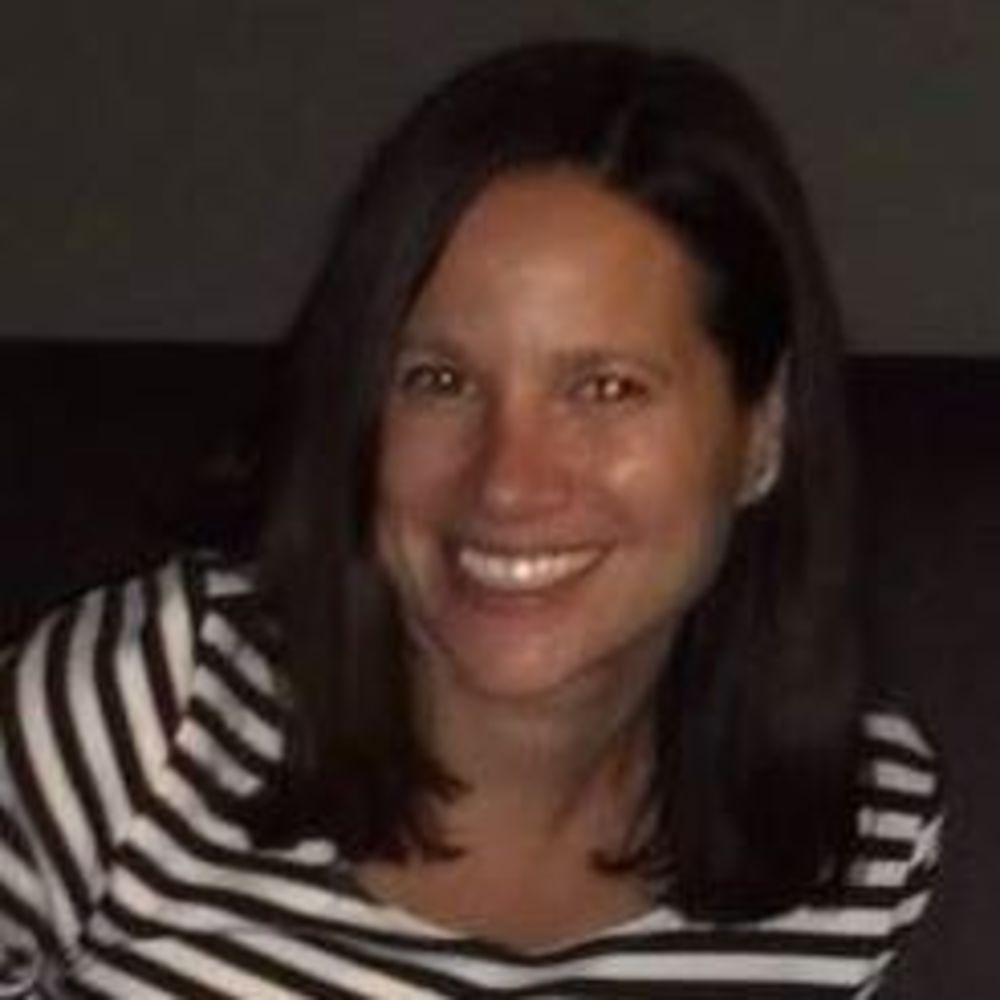 Meet your Posher, Elly