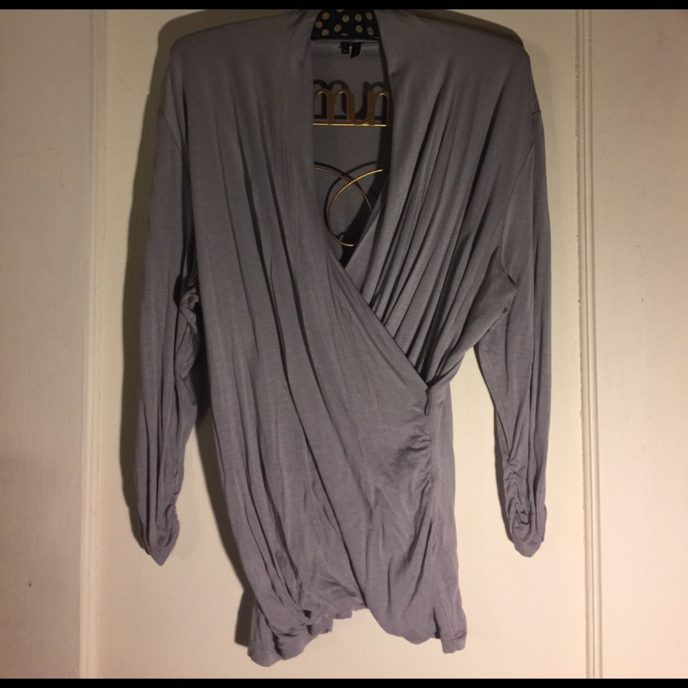 Wrap style top