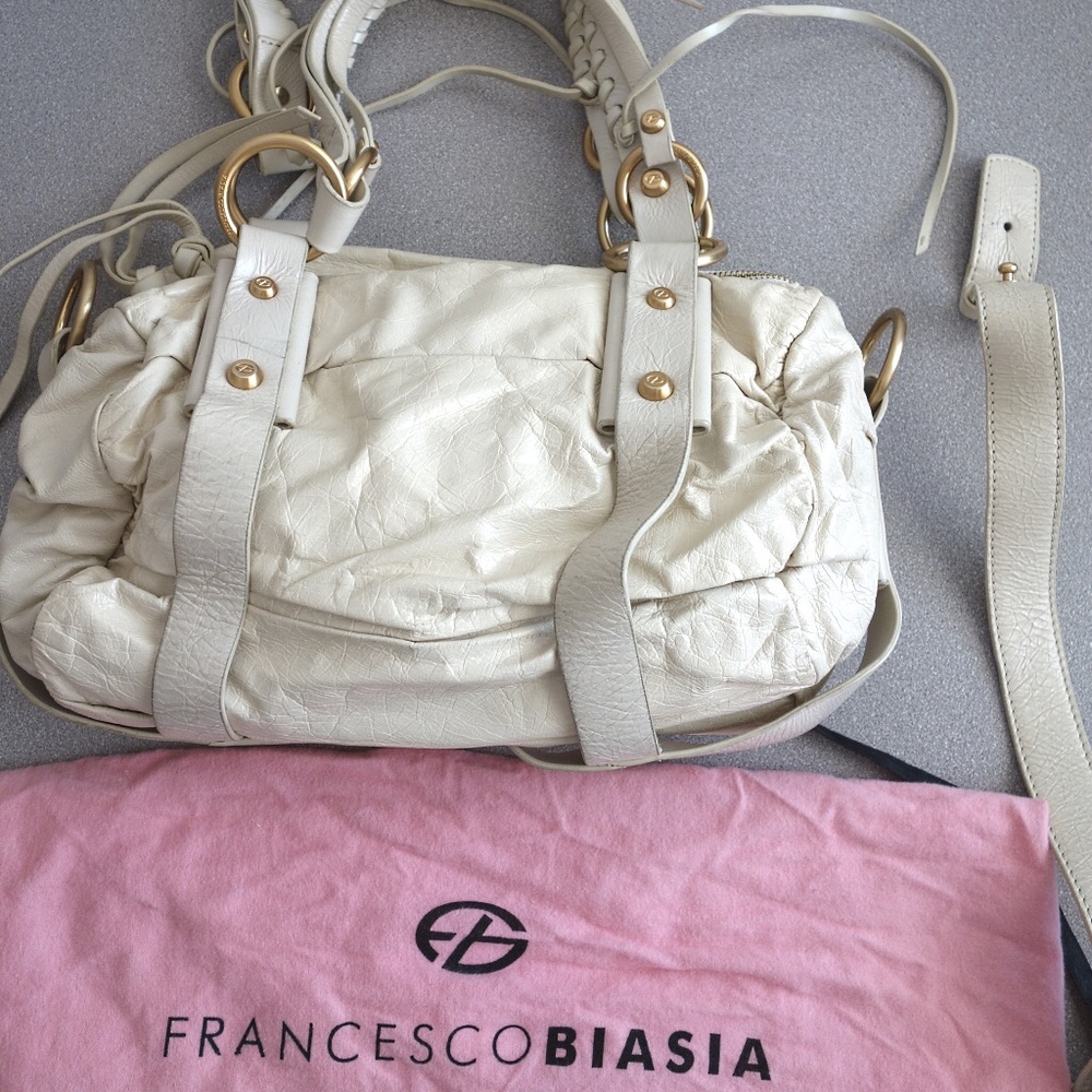 Francesco Biasia Ivory Crossbody Leather Handbag