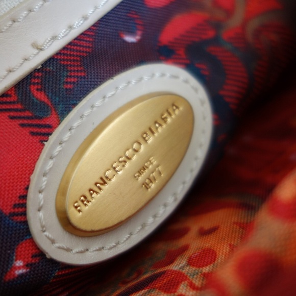 Francesco Biasia Ivory Crossbody Leather Handbag - Picture 6 of 8