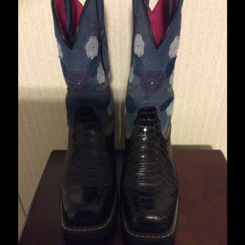 Ladies Western Boots