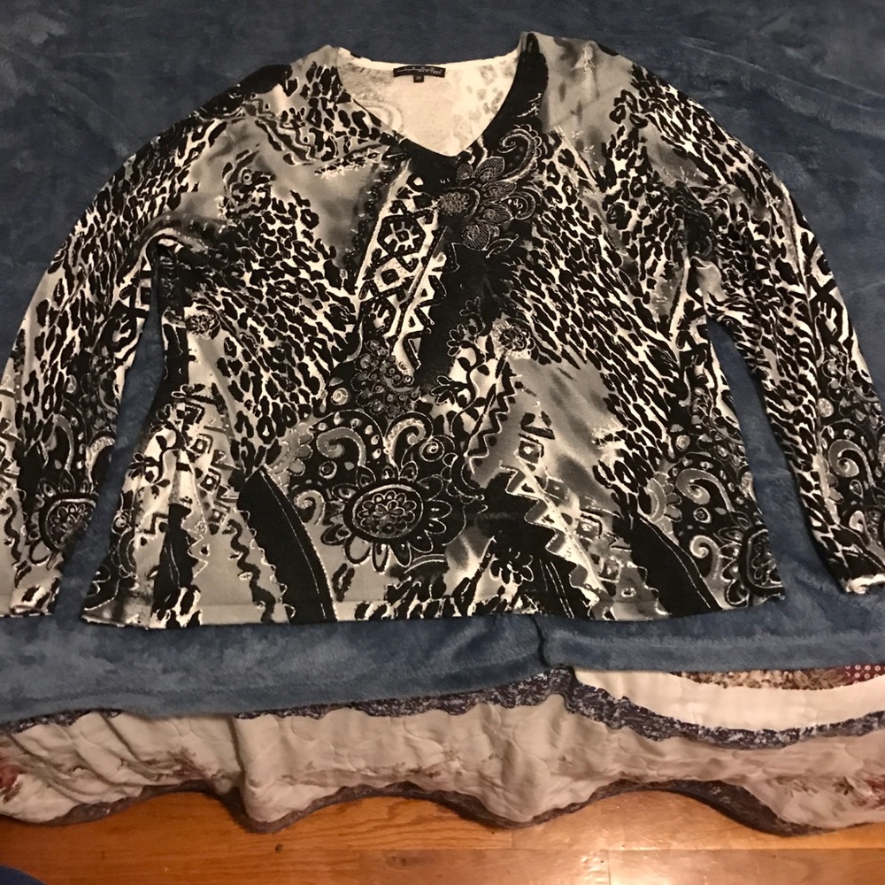 Black and white shirt