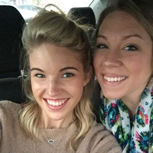 Meet your Posher, Brooke