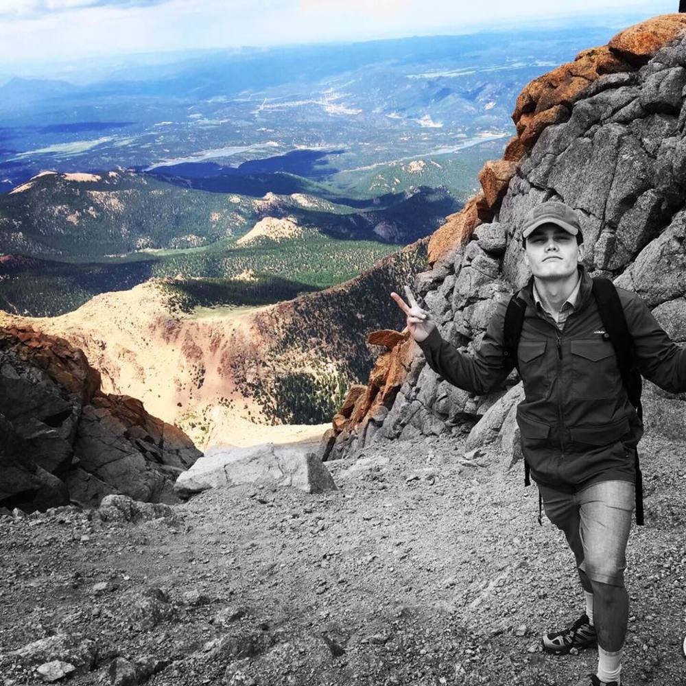 Meet your Posher, Perry