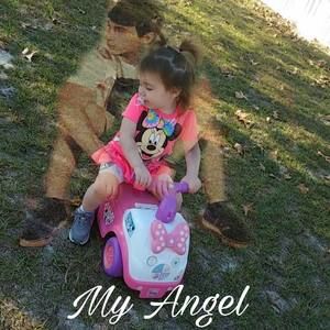 Meet your Posher, Adena