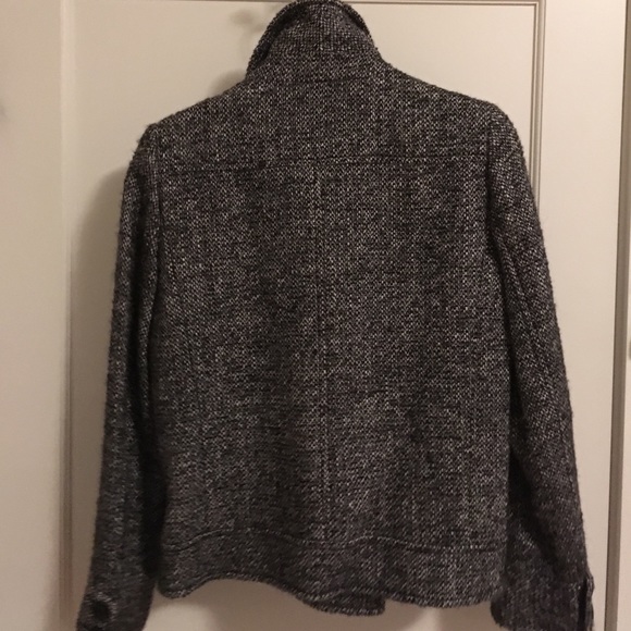 J.Crew tweed jacket in wool, alpaca, mohair blend. - Picture 3 of 5