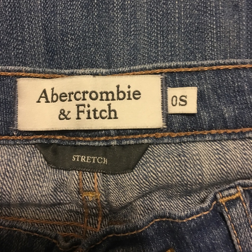 Jeans - Picture 3 of 3