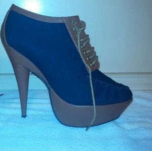 CHARLES ALBERT HEELS.