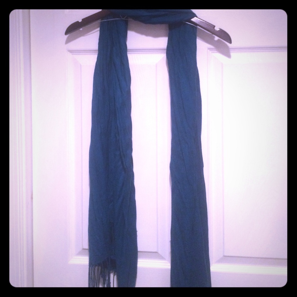 Teal scarf