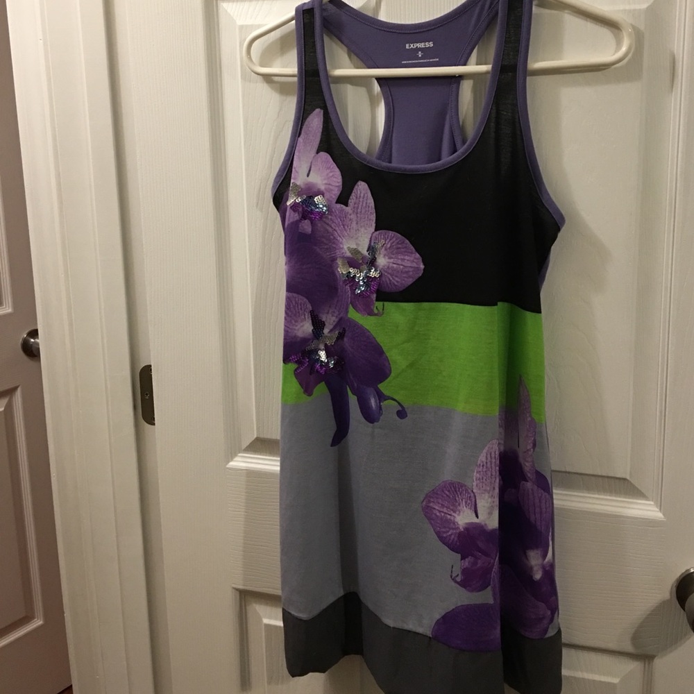 Express sleeveless tunic