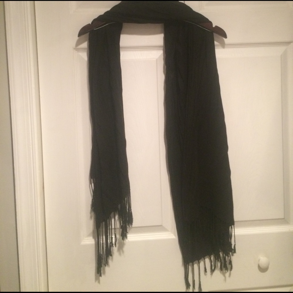 Black scarf