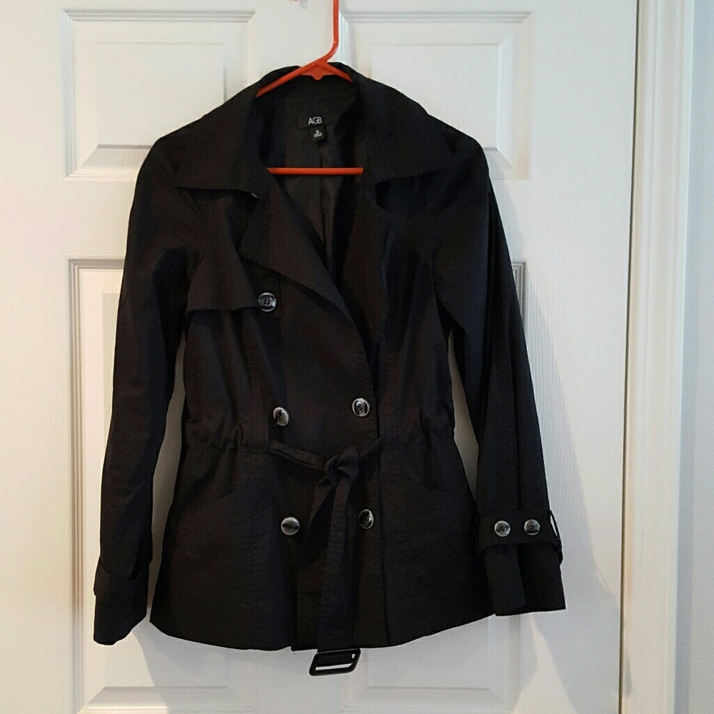 Lightweight pea coat