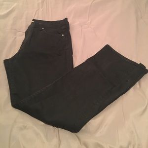 Black Old Navy jeans
