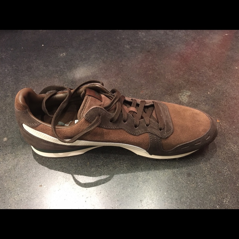 Brand New Puma brown shoes.