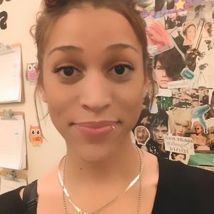 Meet your Posher, Lacy