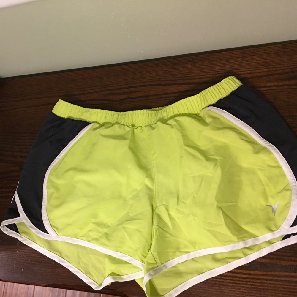 Running shorts