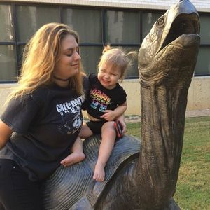 Meet your Posher, Ashley