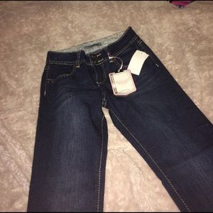 Boot cut jeans