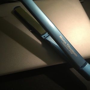 Babyliss Pro NANO TITANIUM. 1in.