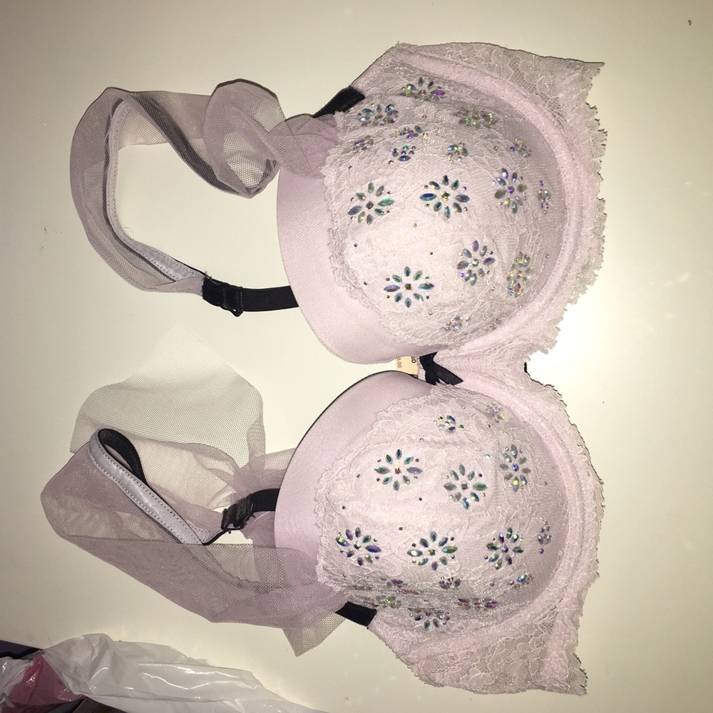 NWT Victoria secret bra