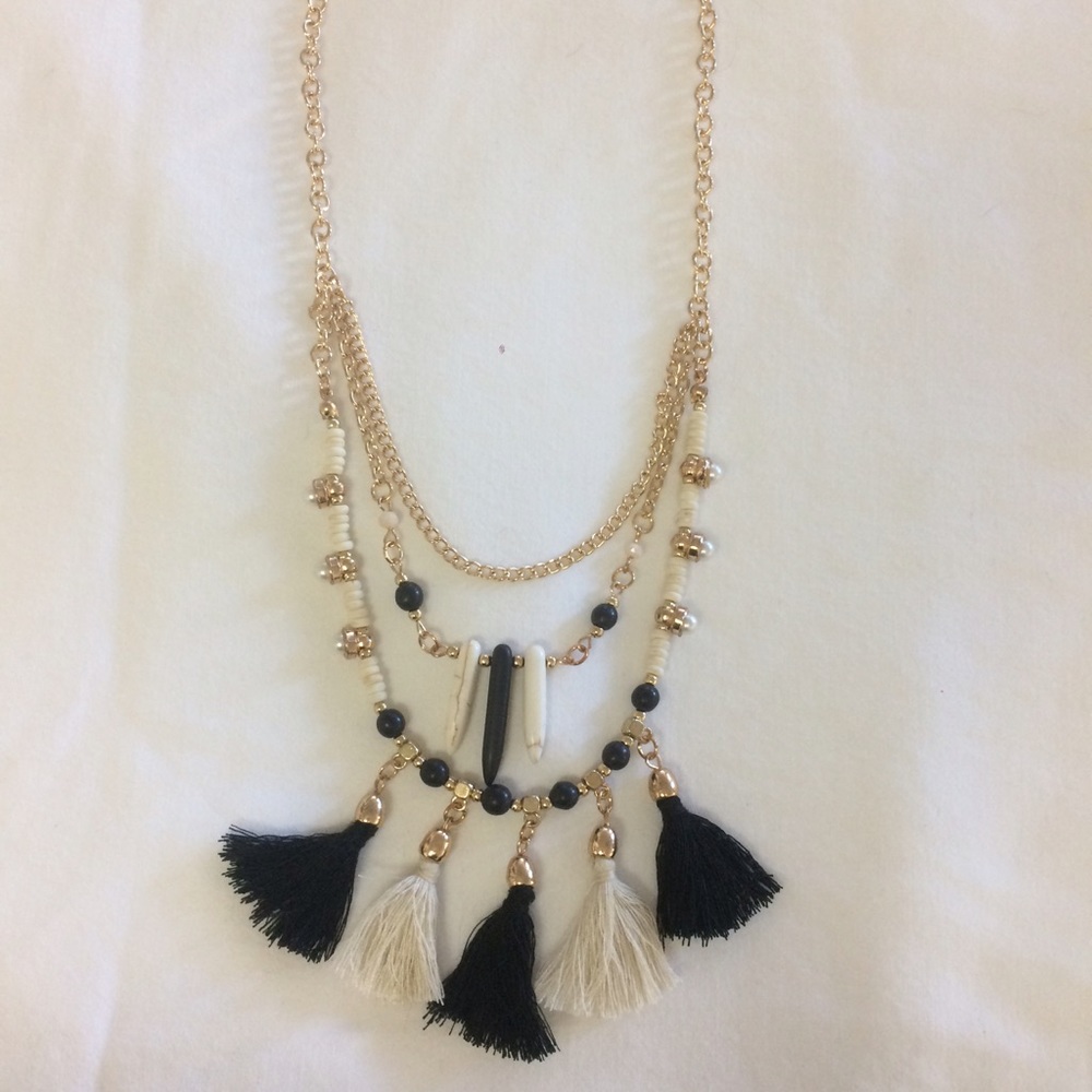 Tassel-detailed Statement Necklace