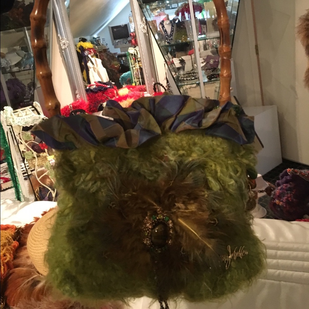 HANDMADE Atina Jebelle Bag