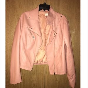 🎀Baby Pink Faux Leather Jacket🎀