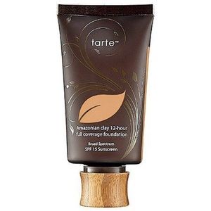 Tarte- Amazonian Clay Foundation in Medium Honey