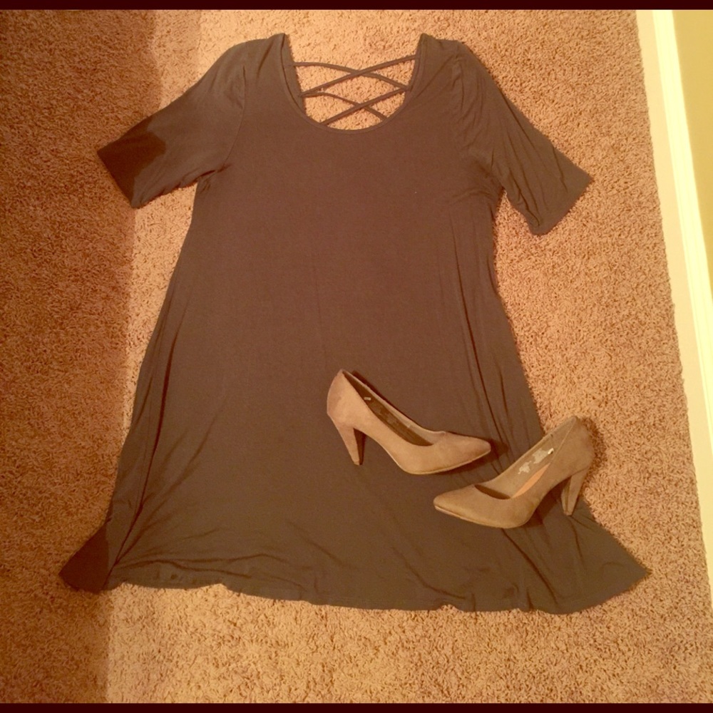 Green Dress with Criss Cross Back