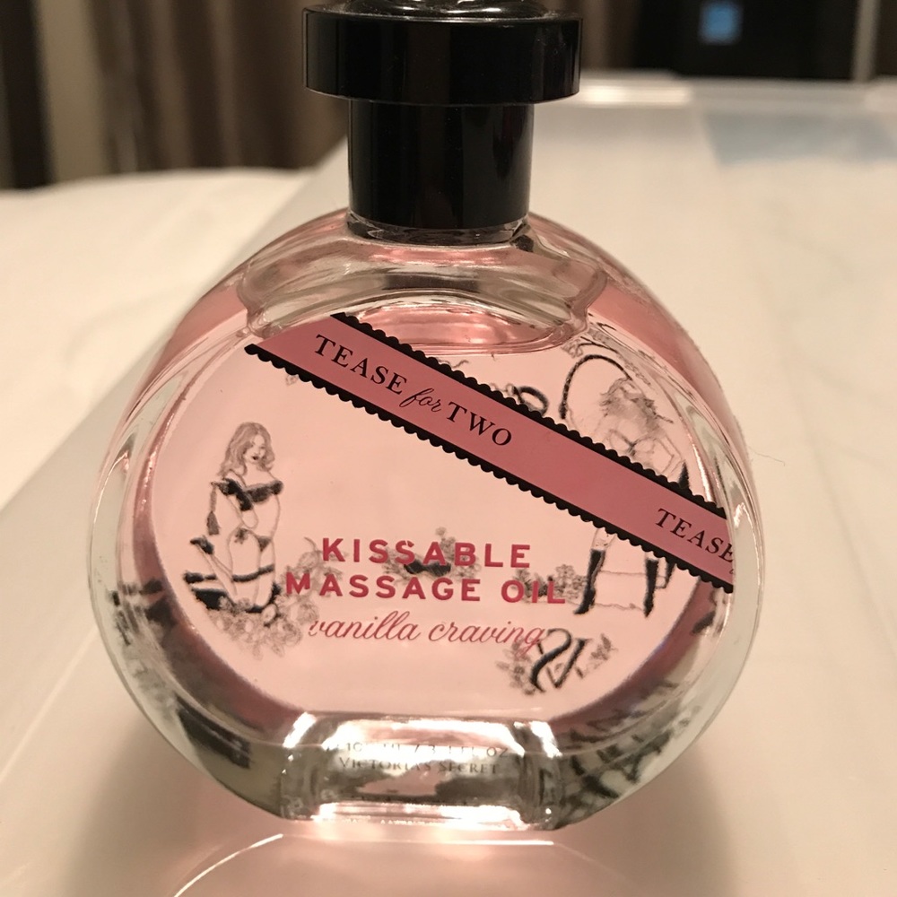 VS MASSAGE OIL 💋